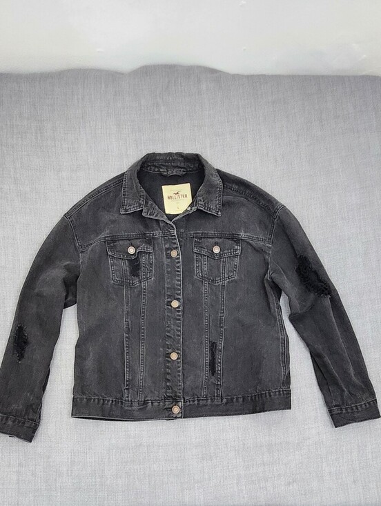 Hollister Jackets & Blazers - Hollister Black Distressed 100% Cotton Denim Jean Jacket. Large